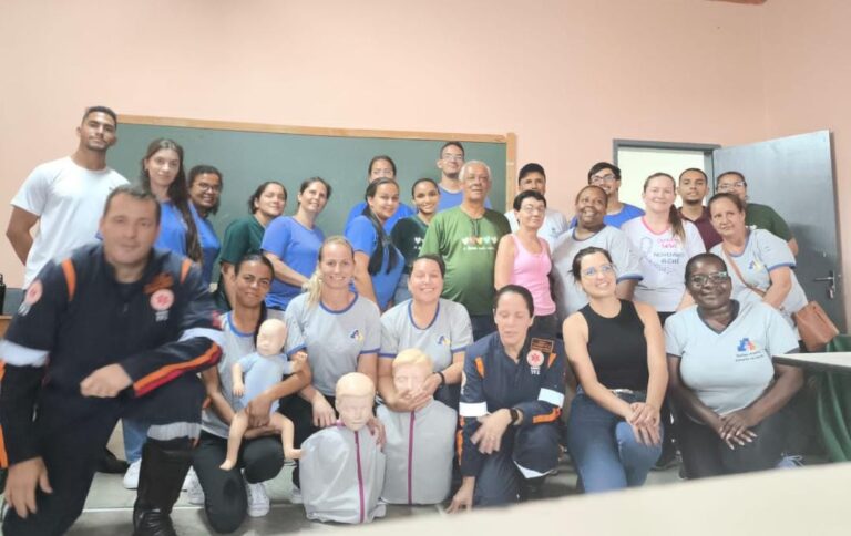Agentes Comunitários de Saúde e Endemias de Santo Antônio do Monte recebem treinamento em Primeiros Socorros